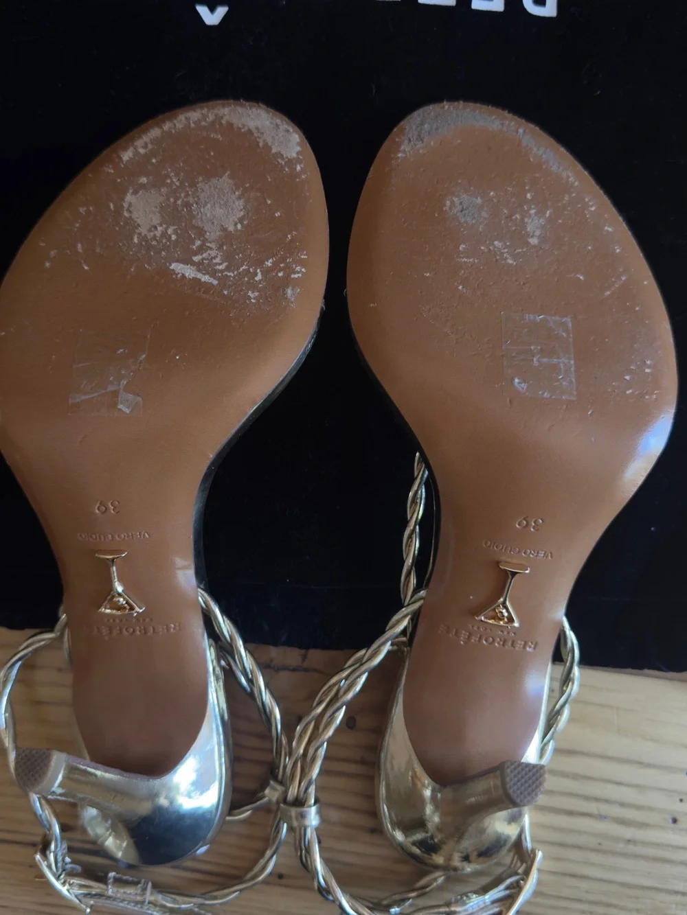 Retrofête Cleo Sandal Light Gold Metallic Heels Size 39